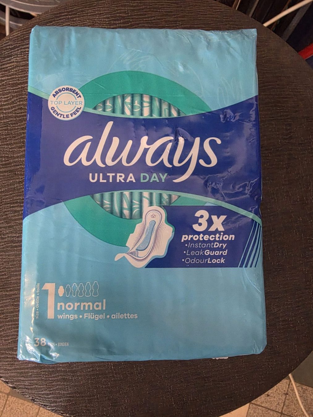Altro per la cura del corpo: 7 Packungen Always Ultra Day 1 Normal (2) – Nuovo e nell'imballaggio originale da Wikon venduto da Speedy_li