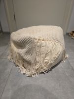 seat / Pouf beige woven with fringe good condition