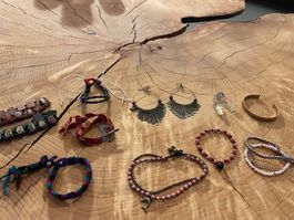 Modeschmuck-Set - 11 Teile / Grand lot bijoux fantaisie