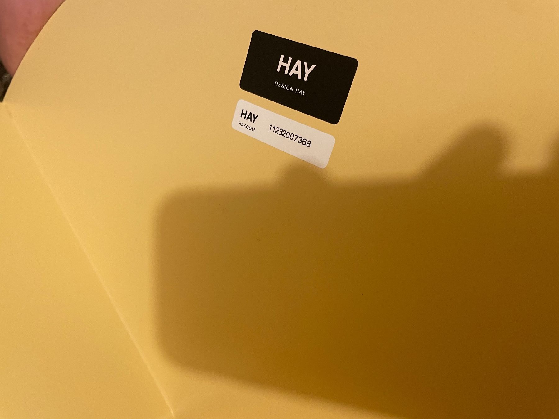 Hay Tavoli: Slit Table Round von HAY – Usato da Zürich venduto da wid_d7kr 3