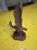 Holzschnitzerei Milan auf Holzsockel handgeschnitzt Unikat!