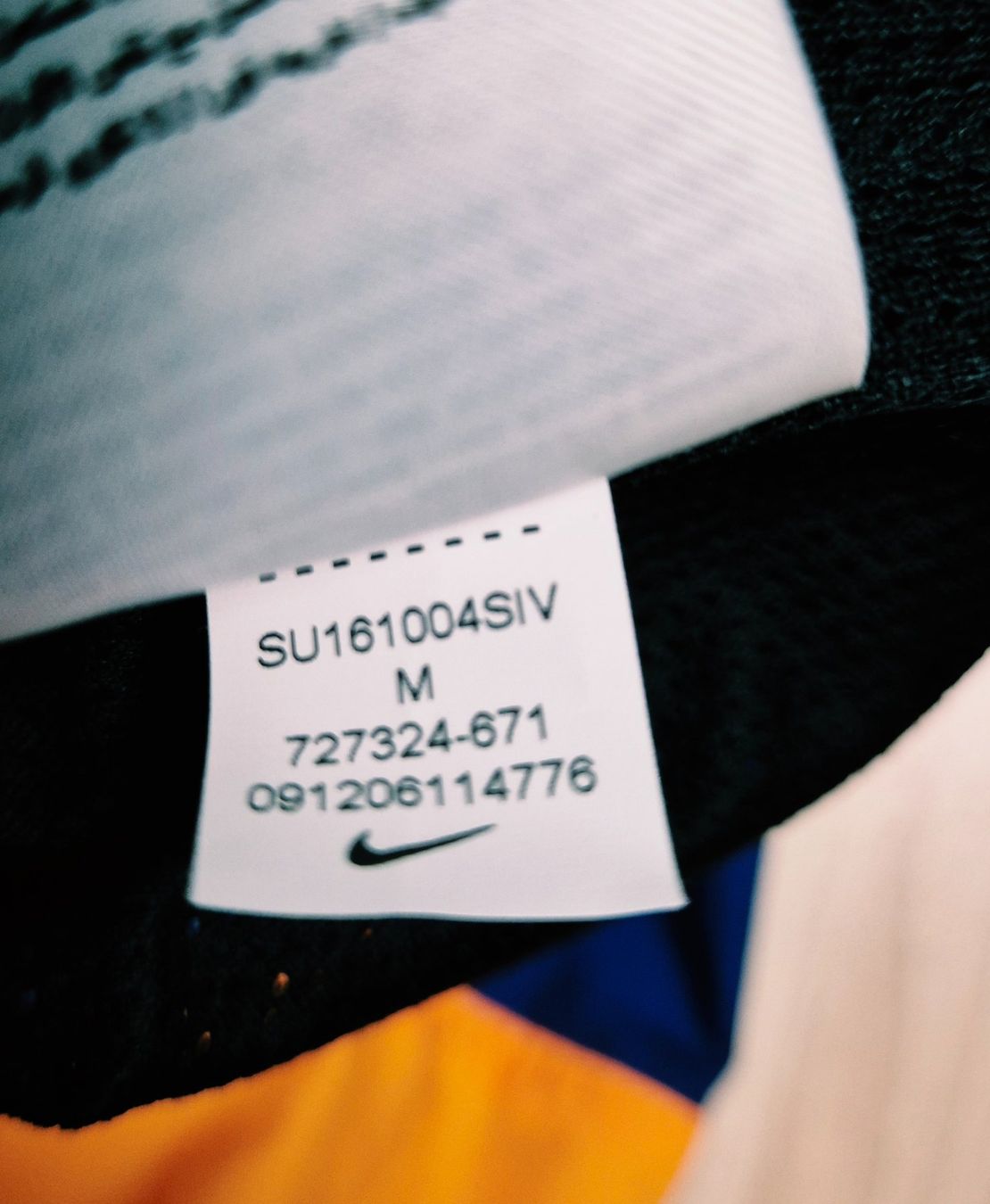 Nike Jacken: Rare Nike Windrunner Grösse M – Neu (gemäss Beschreibung) aus St. Gallen von CaliSunshine 4