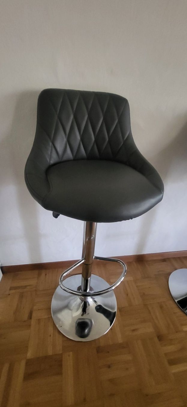 Sgabelli: 2 Barhocker dunkelgrau – Usato da Oberweningen venduto da MADWEX 2
