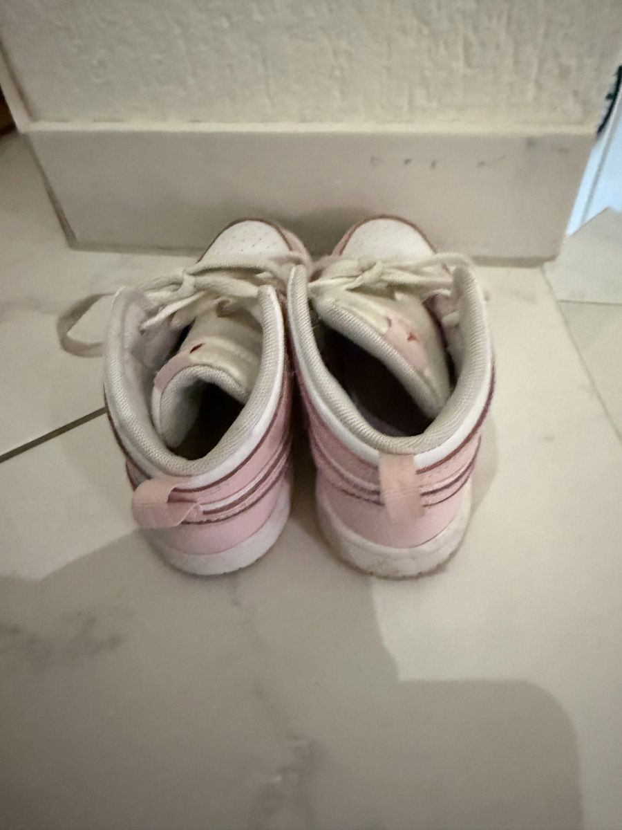 Nike Schuhe für Mädchen: Nike Grösse 26 – Gebraucht aus Effretikon von mige82 3