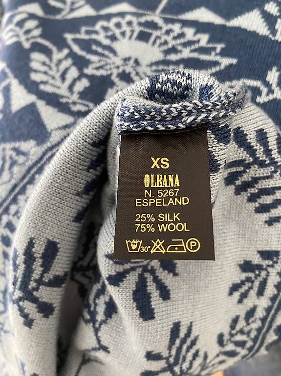 Maglioni & Felpe: Neuwertiger OLEANA Pullover Grösse XS – Usato da Chur venduto da Alpkaese 2