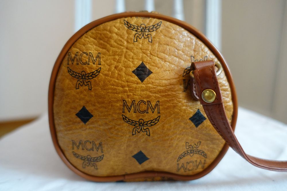 Mcm papillon discount