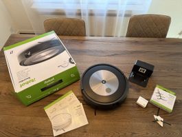 iRobot Roomba j7 – Saugroboter