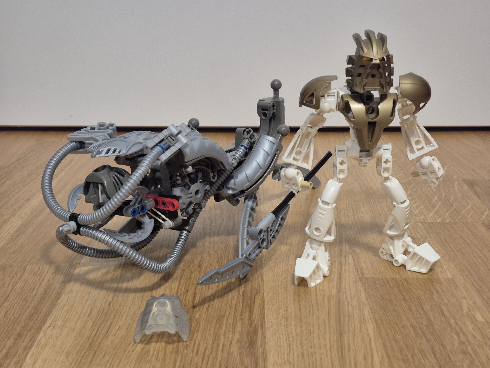 Lego Spielzeuge: LEGO Bionicle 8596 Takanuva, 100% – Gebraucht aus Rafz von alx_9ch2