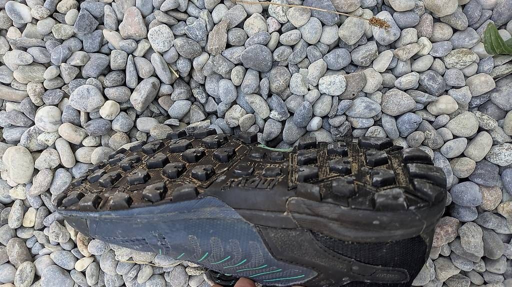 Scarpe da donna: Trailrunning/Wanderschuhe mit Gorotex Gr.36 – Usato da Zollikofen venduto da Serious 1