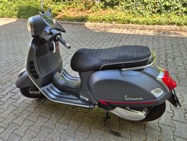 Piaggio Vespa GTS 300 HPE, 3'500 km, sehr guter Zustand