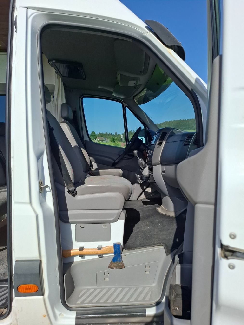 VW Veicoli da campeggio: VV Crafter Camper zu verkaufen – Usato da Oberhünigen venduto da loseneggerm 3