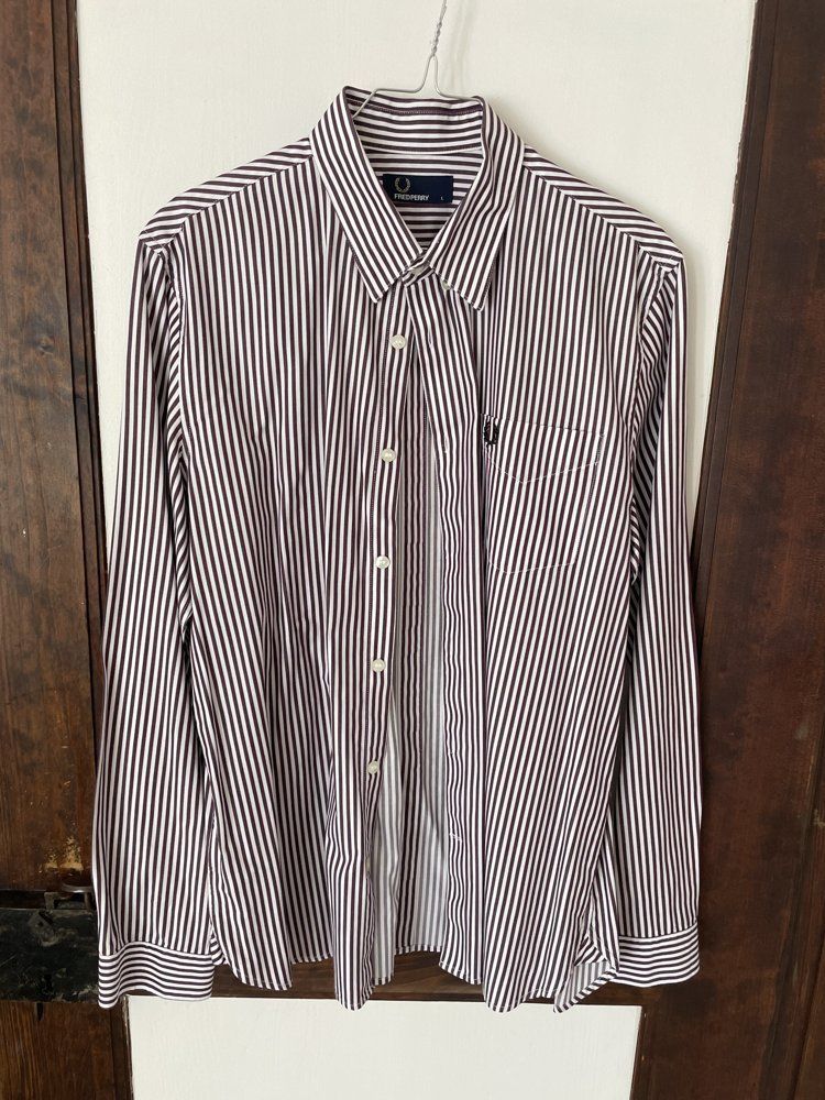 Fred Perry Camicie: Fred Perry Hemd gestreift bordeaux L – Usato da Stäfa venduto da hag_7wls