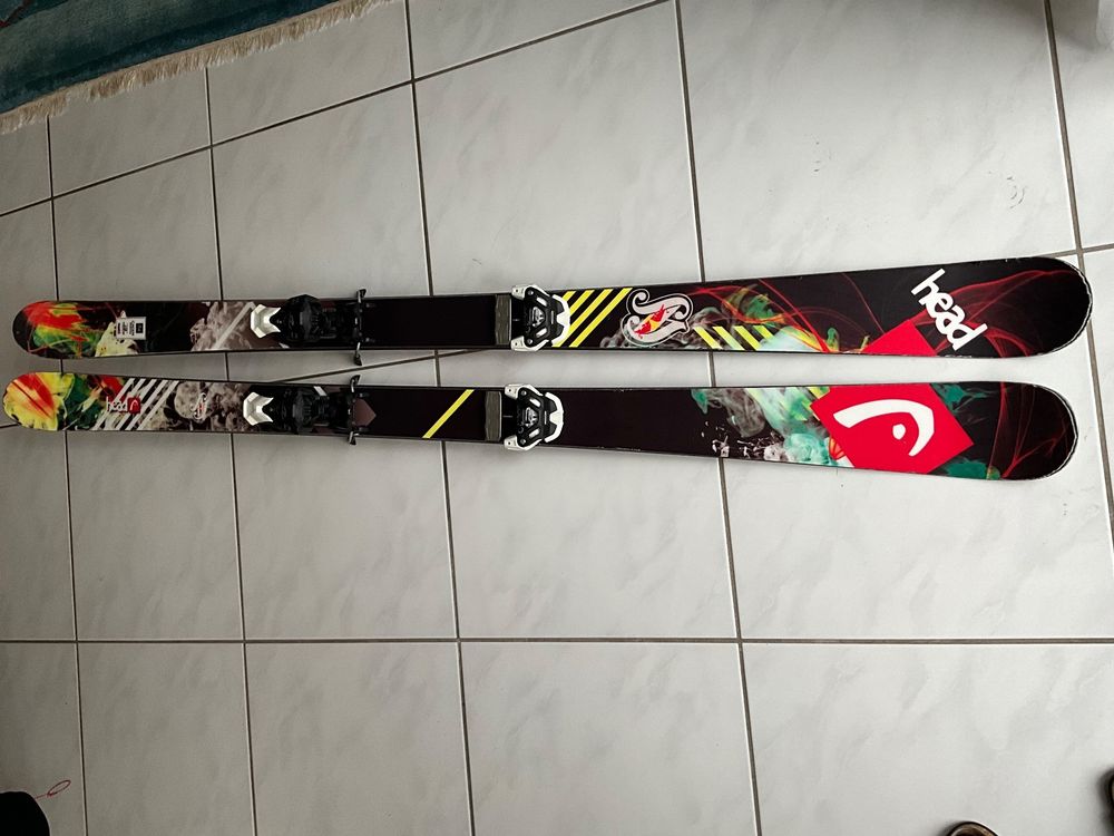 Ski Head Kore 93, 180cm avec fixations - très bon état! (D'occasion) à