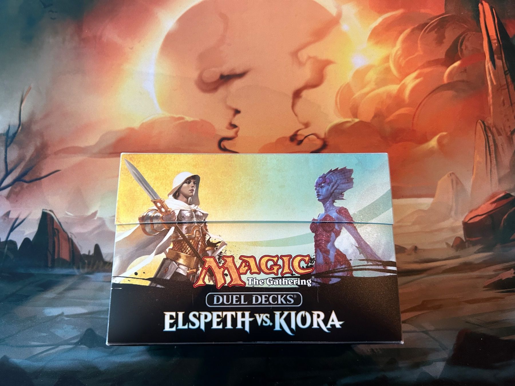 Hasbro Giochi: Duel Decks: Elspeth vs. Kiora – Usato da Stäfa venduto da fej_fj6x