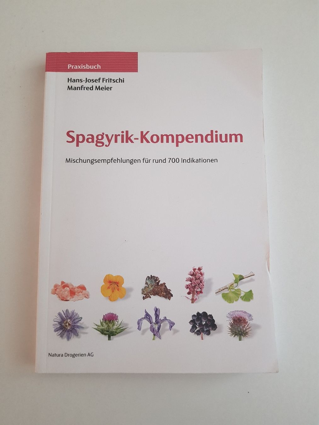 Libri: Spagyrik Kompendium Praxisbuch – Usato da Jona venduto da Glareola