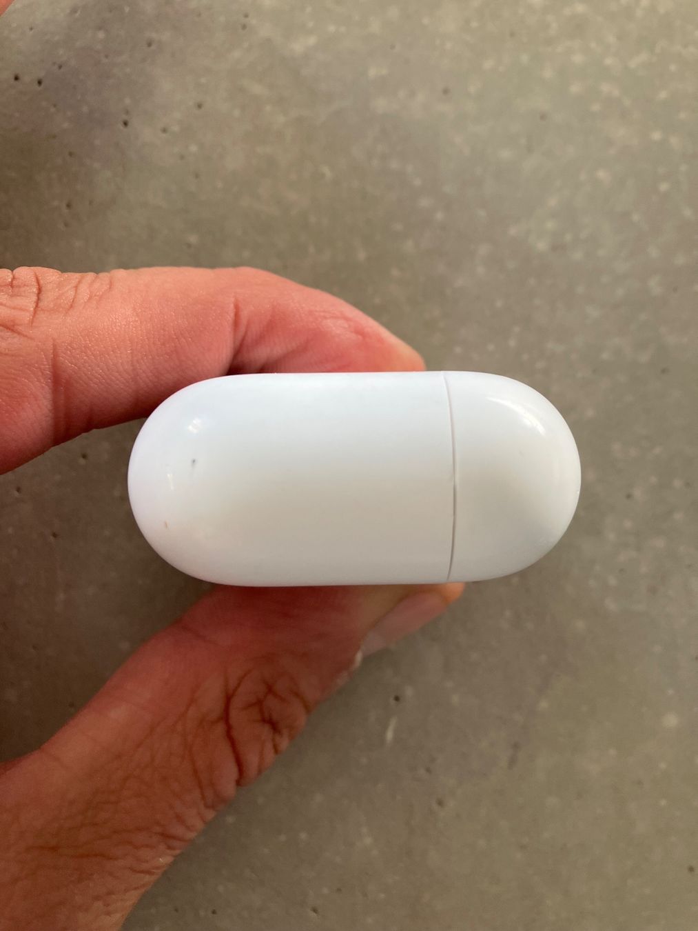 Apple Kopfhörer: Apple AirPods 3 Case – Gebraucht aus Lausanne von mr.v 8