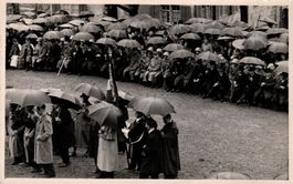 Glarus Landsgemeinde im Regen (verm. 1931)