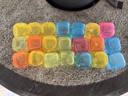 Lot de 21 glaçons réutilisables multicolores plastique