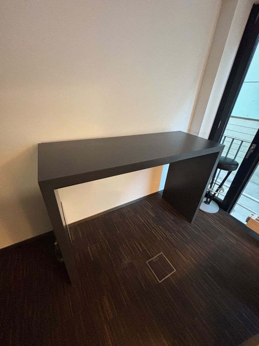 Tavoli: Hochwertiger Hochtisch / Bar – Usato da Zürich venduto da Noname110 5