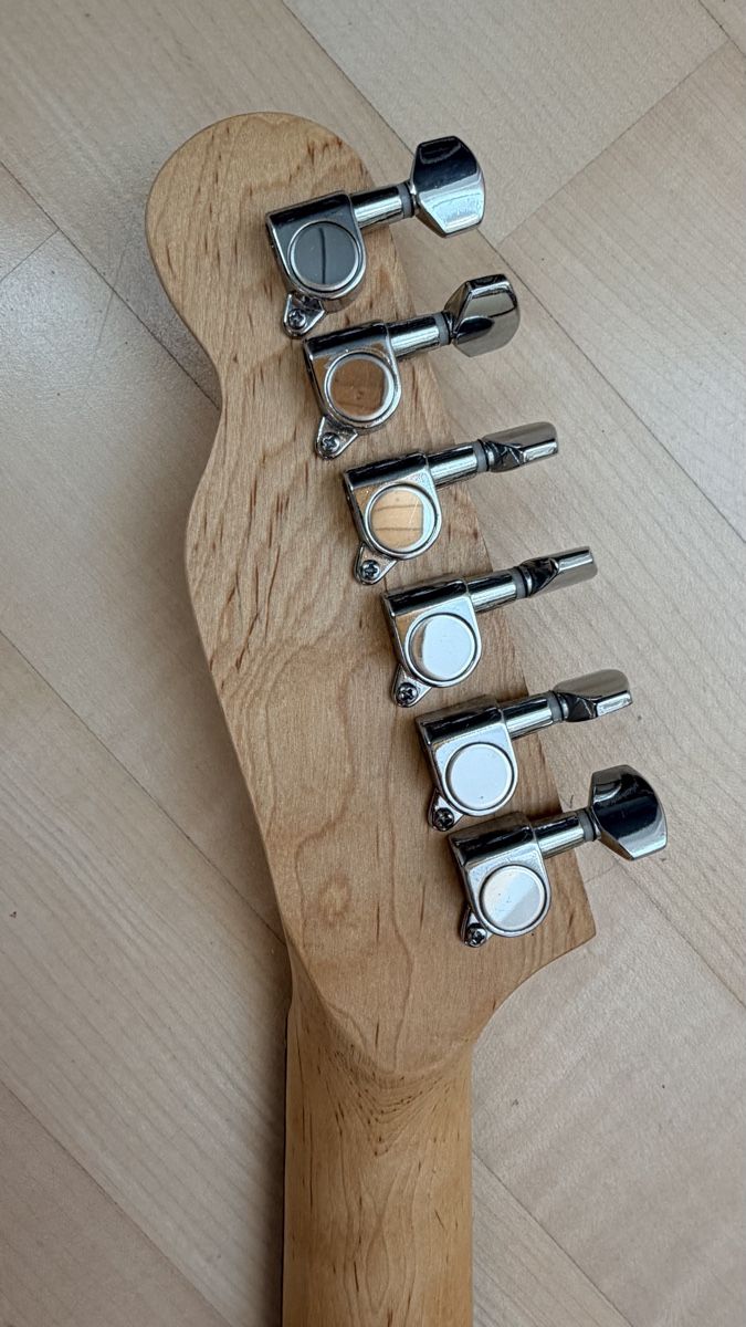 Fender Strumenti musicali: FENDER Telecaster flickeryellow – Usato da Walkringen venduto da Flyover 7
