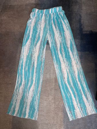 Hose spezielle Optik und Farben. Gr.S