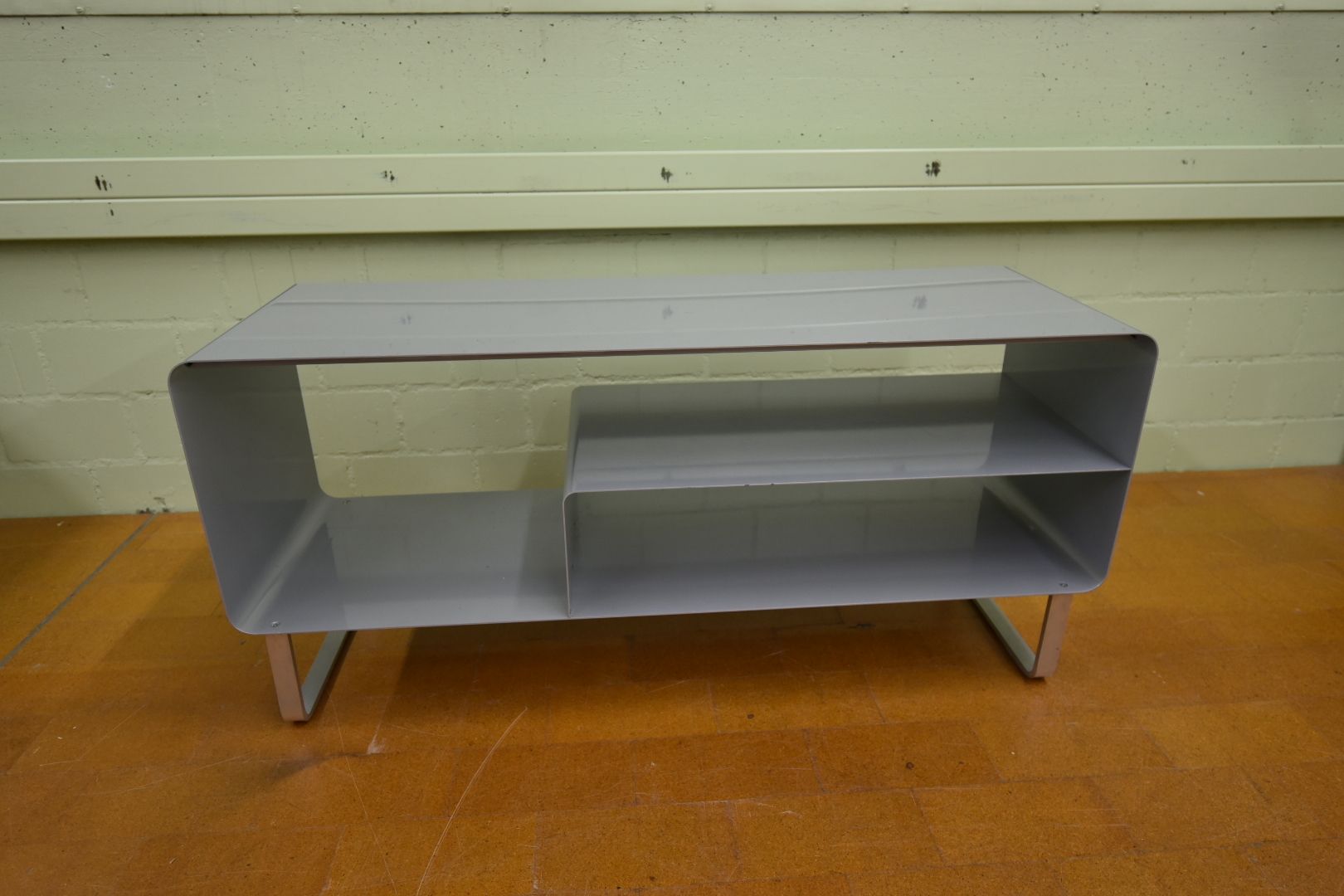 Müller Mobili TV: Designer Sideboard R111 Müller Möbelfabrikation TV-Möbel – Usato da Lichtensteig venduto da Polsterwerk 4