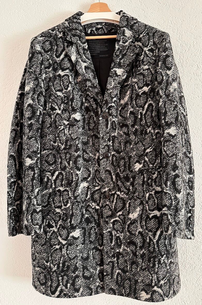 Drykorn Mäntel: Mantel - Drykorn - Animalprint – Gebraucht aus Kloten von Frozenflame