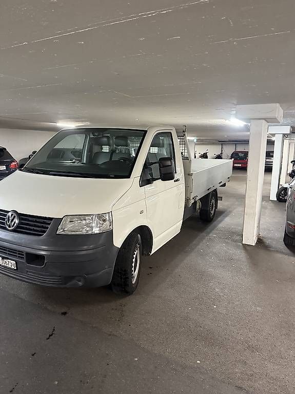Veicoli commerciali: VW Transporter T5 Pritsche,Mit MFK – Usato da Horgen venduto da 11sh