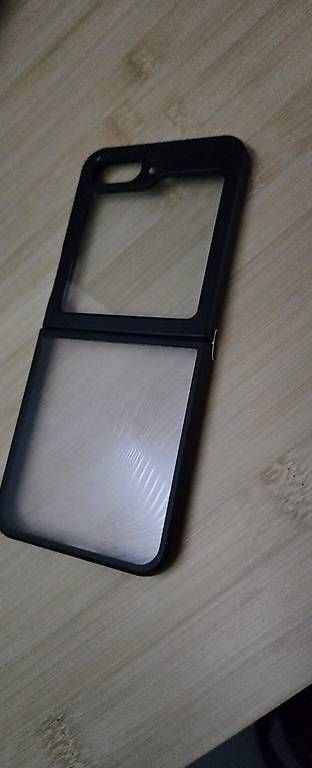 Samsung Telefoni cellulari / Smartphones: Samsung galaxy z flip 5 512 Gb – Usato da Rothenthurm venduto da eftoya 4