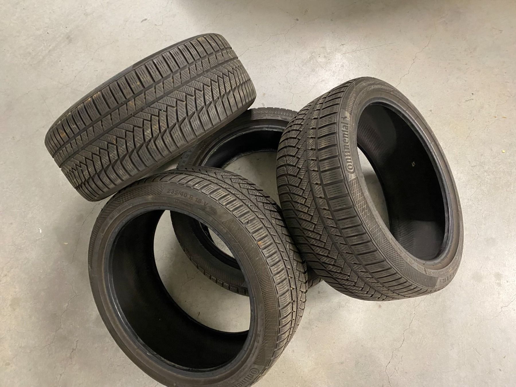 Pneus & Roues: CONTINENTAL WINTERREIFEN – D'occasion à Triesen par Rnc1