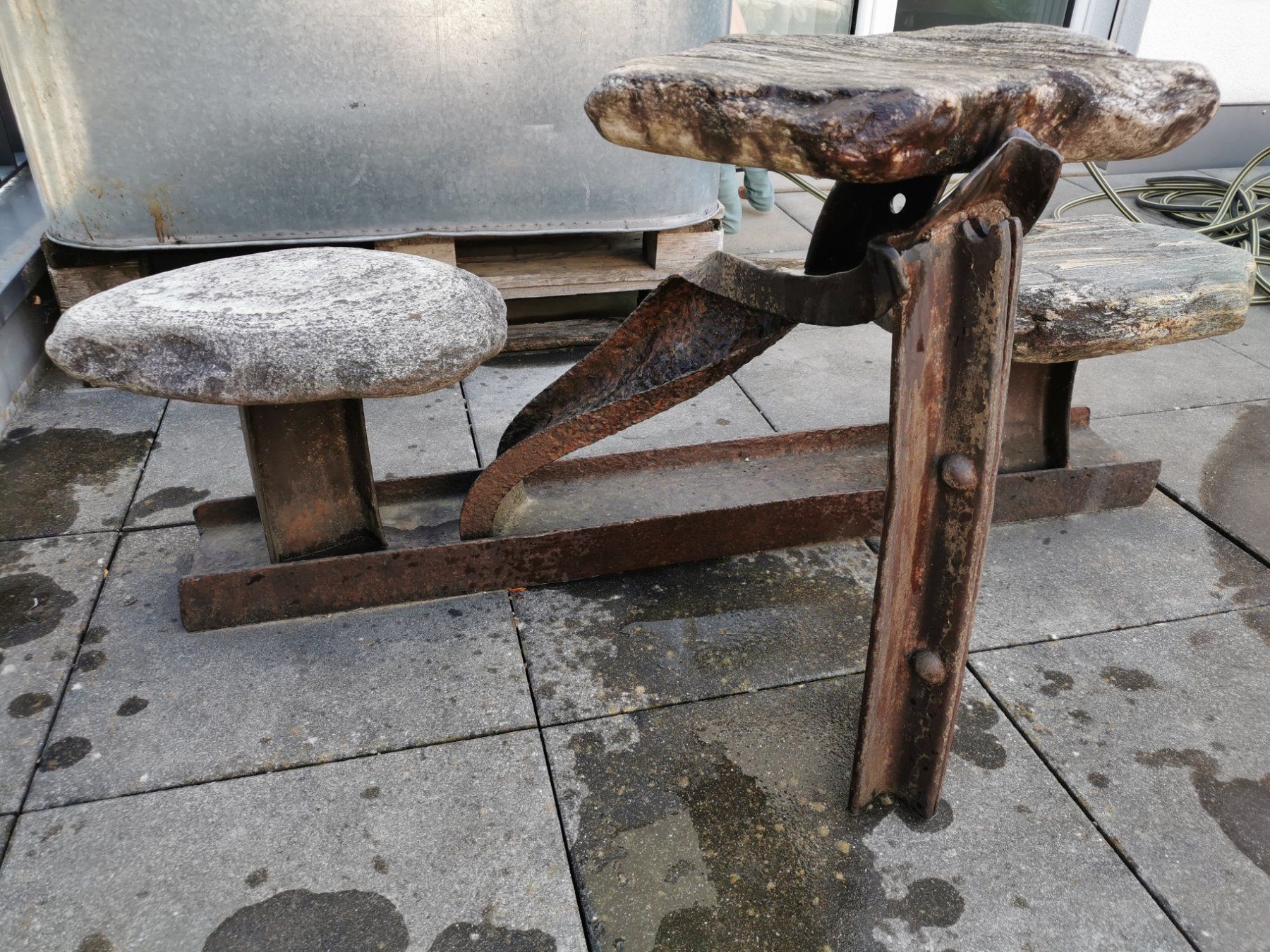 Bancs: rustikale Sitzbank – D'occasion à Eschenbach SG par Chracher88