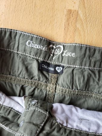 Chicorée Sommer-Bermudas, Khaki, Gr. XS – Top Zustand!