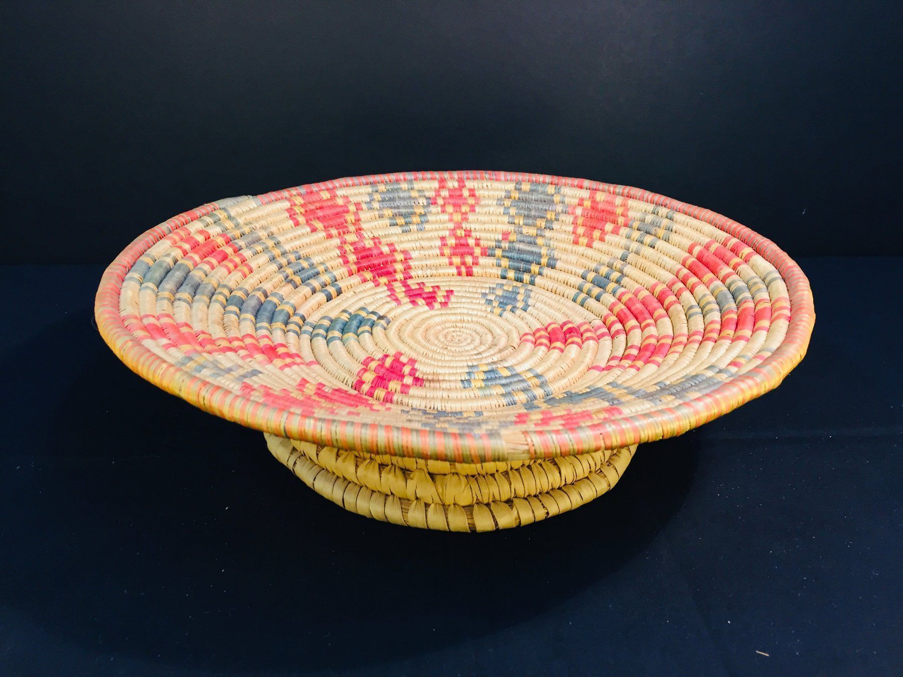 Altro per la casa: Vintage Korbschale Platte Teller – Usato da Schaffhausen venduto da vintageville