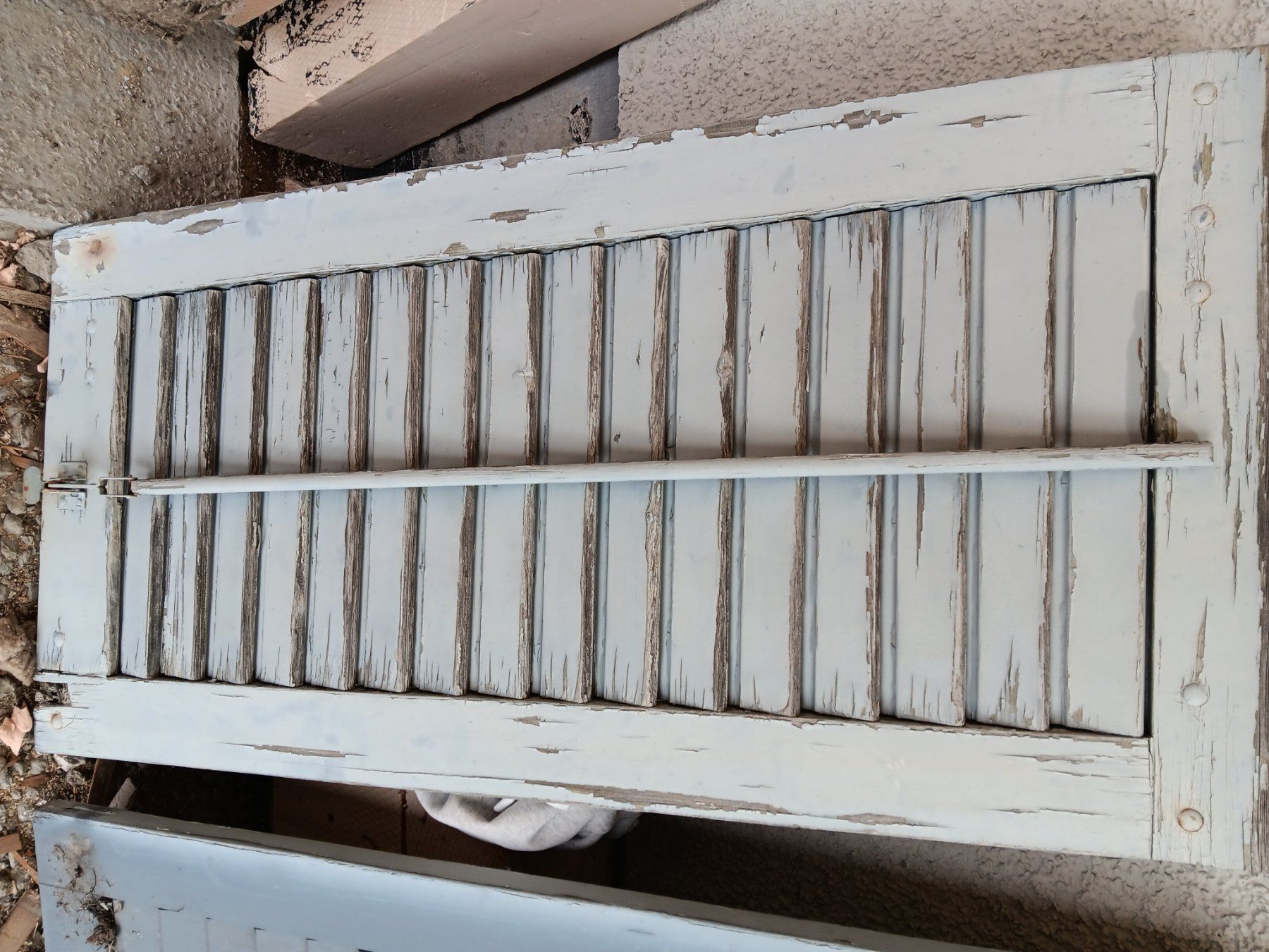 Persiane: 3 alte Fensterläden – Usato da Arnegg venduto da Ignite80 1