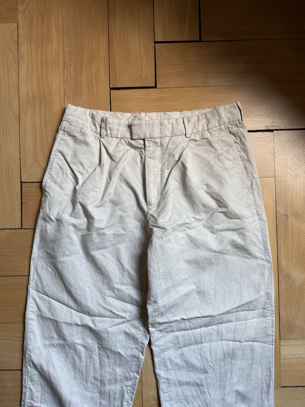 Cos Pantaloni: COS - Leinen-Baumwolle Hose beige 50 – Usato da Zürich venduto da Diazaio 1