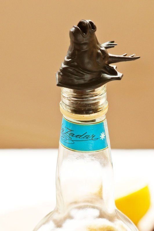 Altro in Stoviglie & Bicchieri: 3er-Set Party-Animals Flaschenausgiesser – Nuovo e nell'imballaggio originale da Schwyz venduto da mucholoco 5