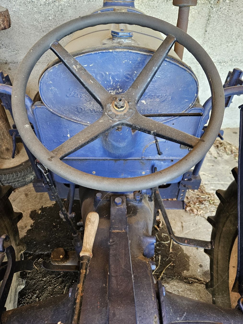 Fordson Trattori: tracteur Fordson N de 1930 – Usato da Berolle venduto da ford8830 2