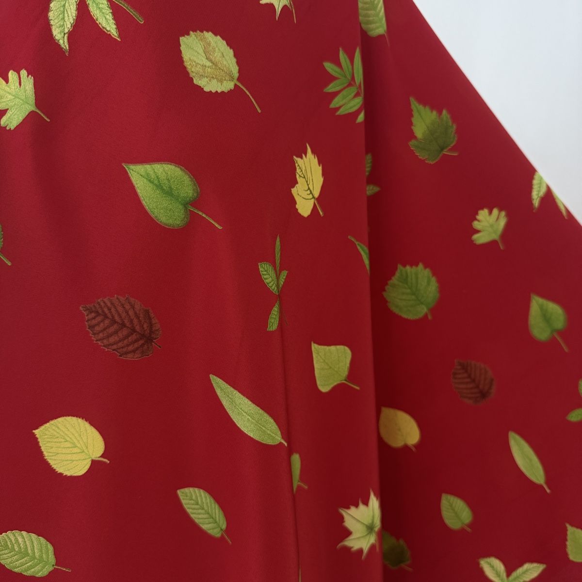 Fabric Frontline Foulard & Sciarpe: FABRIC FRONTLINE Silk Scarf – Usato da Emmen venduto da Nightingale_2022 2