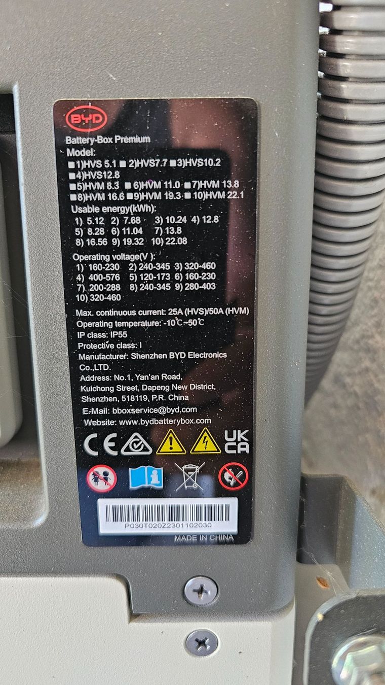 Dispositivi a energia solare: 28,8 Kw Solaranlage – Usato da Reinach AG venduto da Yig 9