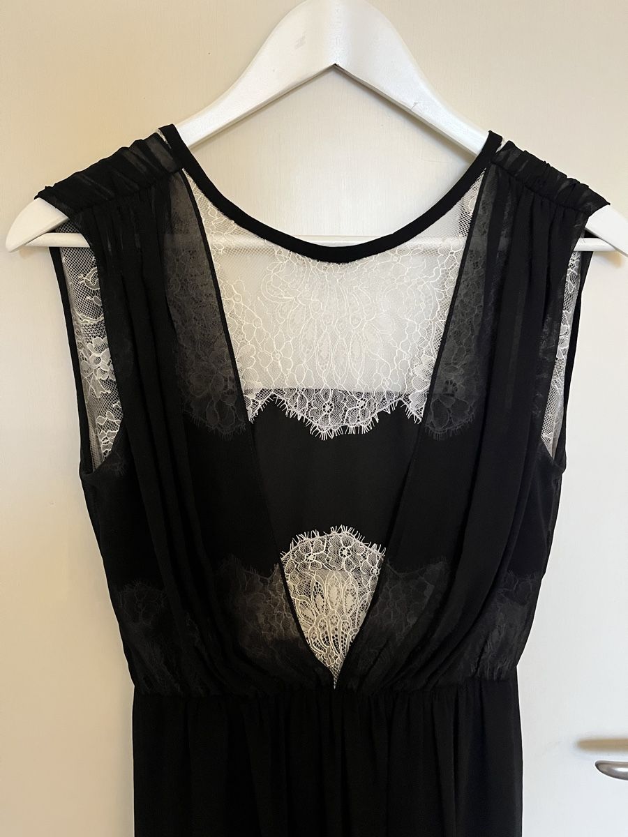 Sandro Vestiti: Wunderschönes Midikleid von Sandro Grösse S – Usato da Teufenthal AG venduto da Nanahu 1