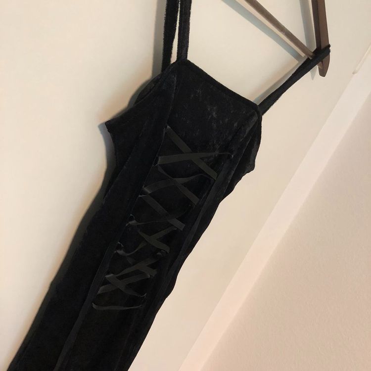 Damen Renaissance-Kleid Mit Kapuze & Schnürung – Mittelalter-Look Für Cosplay, Halloween & Partys