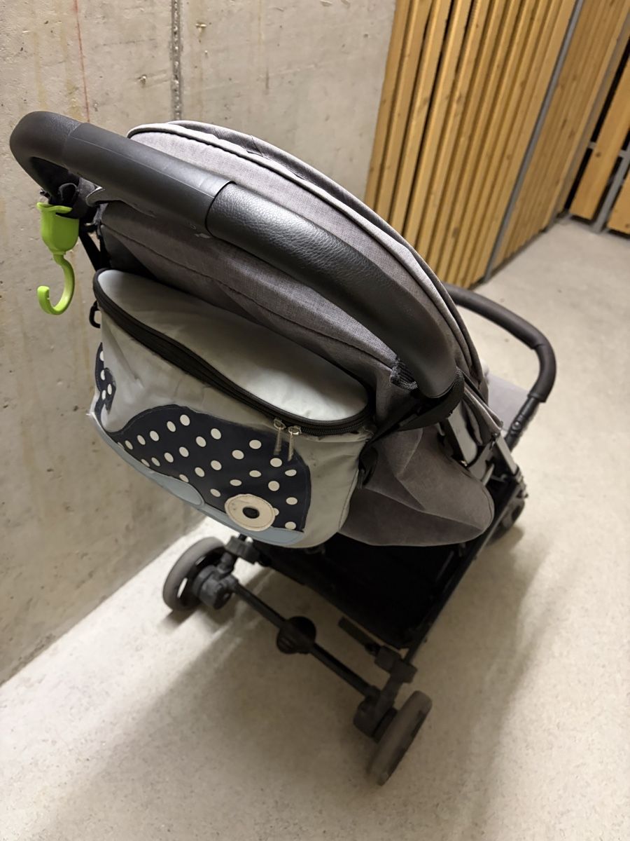 Inglesina Carrozzine: Inglesina Sketch Stroller Grey Foldable Used Condition – Usato da Zug venduto da Roderric_Ro 2