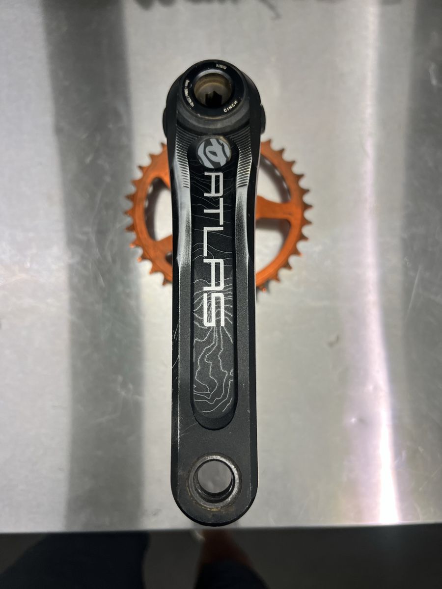 Race Face Pezzi di ricambio: RACE FACE ATLAS 83mm BB – Usato da Fribourg venduto da 7vo_pd22 3