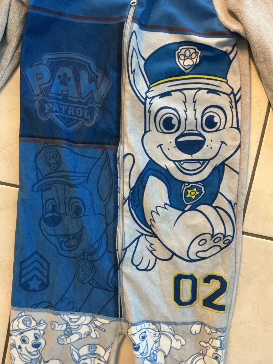 Jumpsuits: Paw patrol Einteiler Größe 122/128 – Gebraucht aus Zimmerwald von wuff81 1