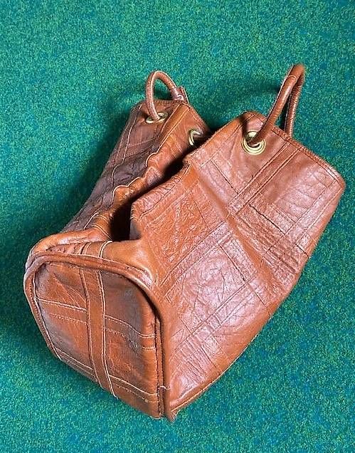 Taschen für Damen: Ledertasche – Gebraucht aus Weinfelden von ehckk56 3
