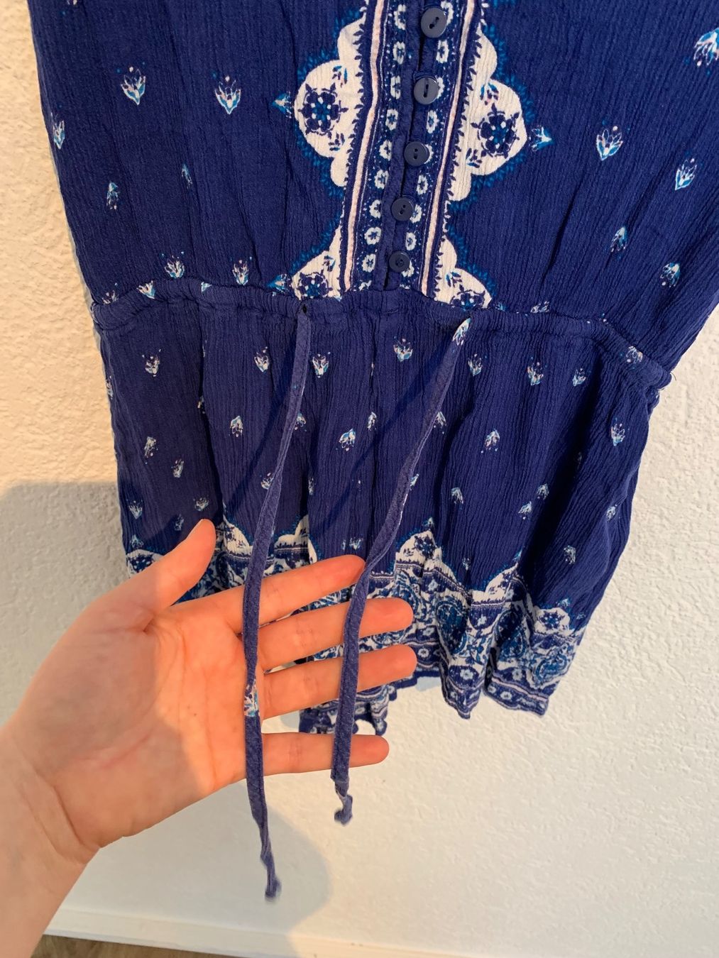 H&M Tute: H&M kurzer Jumpsuit blau Gr. M – Usato da Fislisbach venduto da KolibriSecondhand 6