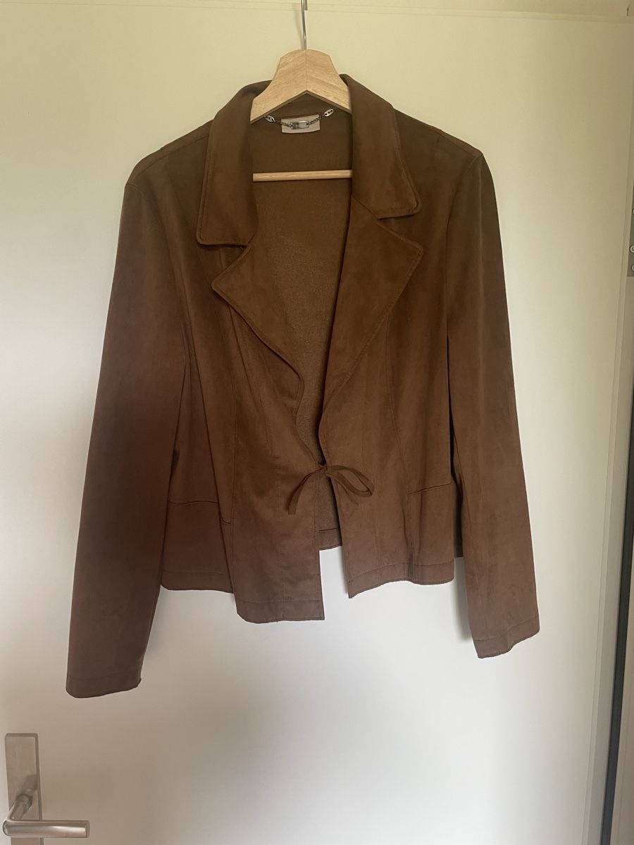 Giacche: Bianca Jacke Gr. 44 Cognac Wildlederoptik – Usato da Schüpfheim venduto da Nussbaum_4