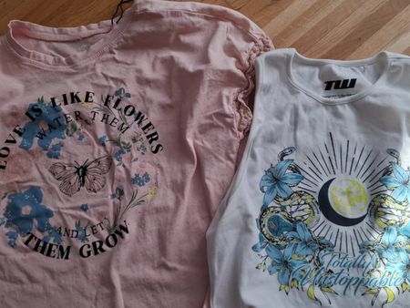 Sommer Set: 2 T-Shirts mit Suessem Aufdruck, Groesse S