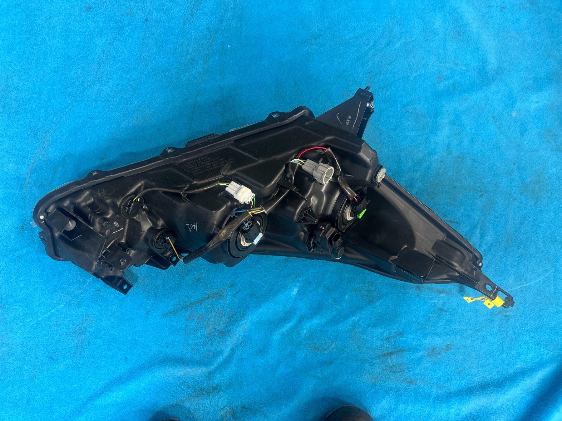 Nissan Fari: Scheinwerfer links Nissan Micra K14 – Usato da Berneck venduto da garagekaufmann 1
