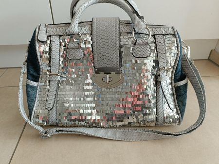 Handtasche mit Pailletten